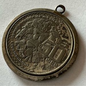 Vintage, 1982 Mexico coin pendant